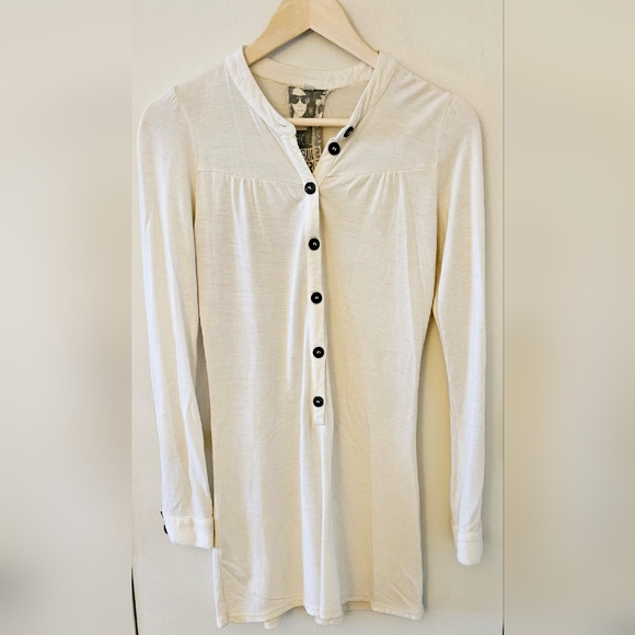 Young Fabulous & Broke Women's Long Sleeve Shirt - Picture 1 of 8